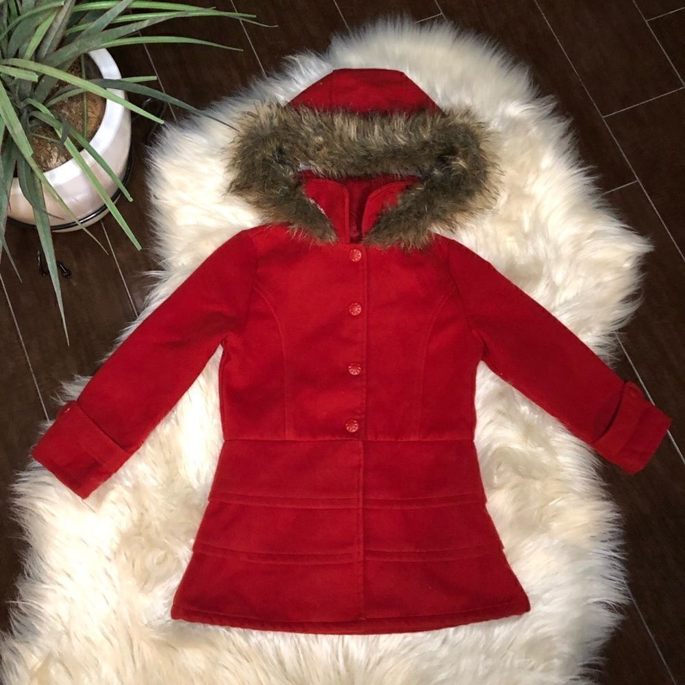 Sebby Girl’s red Tiered Coat fur trim sz 5